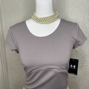 Under Armour Women's Short Sleeve Top in Light Gray